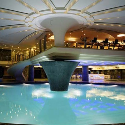 هتل بزرگ در شیراز