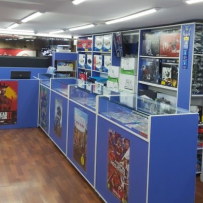 دنیای بازی XBOX , PS4 در کرج