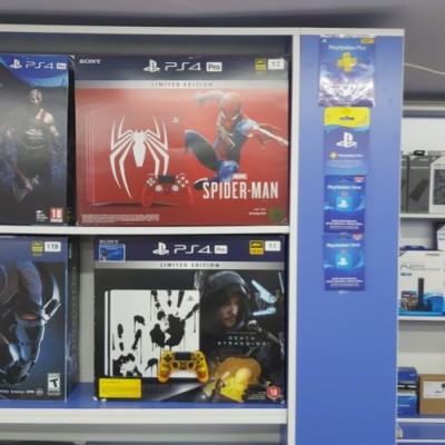 دنیای بازی XBOX , PS4 در کرج