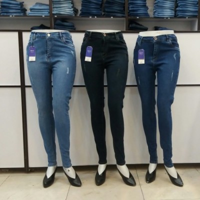 شلوار فروشی آکسارا در بابلسر