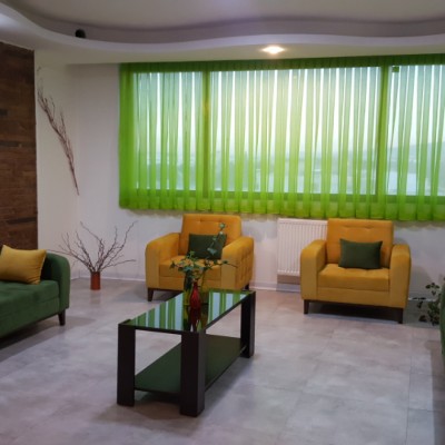 کلینیک زیبایی دکتر راحله نظری در شیراز