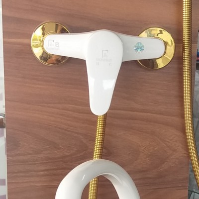 کالای ساختمانی لوکس در اصفهان