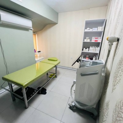 مرکز زیبایی و لیزر دلوان