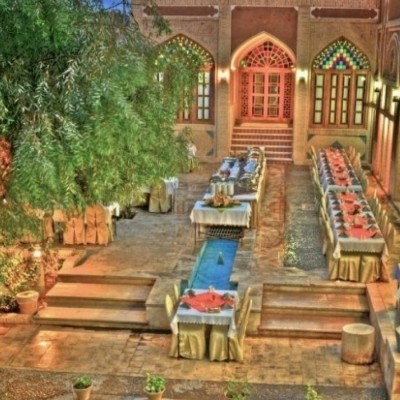 هتل باغ مشیر الممالک در یزد