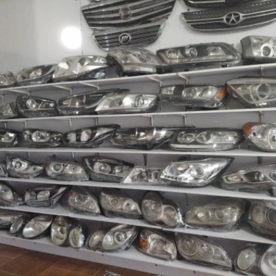 استوک فروشی محمد علی در بابل