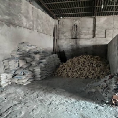 مصالح ساختمانی احمد قدس - استاد ماشاالله در قائمشهر