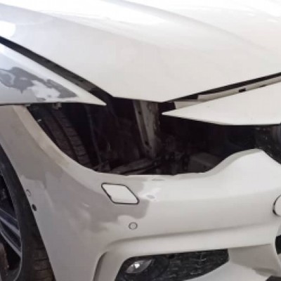 کلینیک تخصصی ستاره شهر صافکاری و نقاشی در گرگان