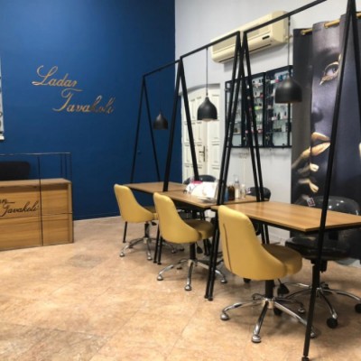 آموزشگاه و سالن زیبایی لادن توکلی در بابلسر