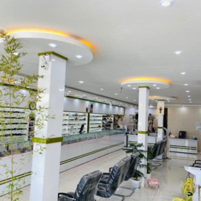 عینک سازی ایلیا اپتیک در داراب