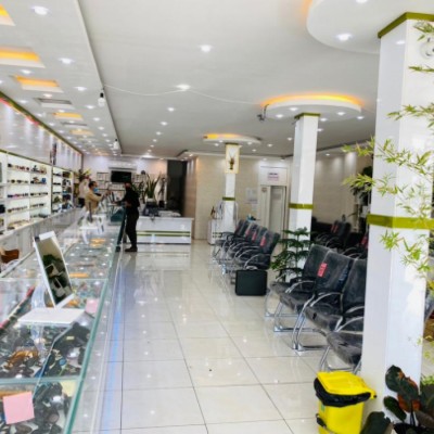 عینک سازی ایلیا اپتیک در داراب