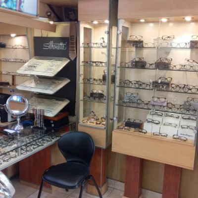 بهترین عینک سازی در سعادت آباد - عینک شاندیز 
