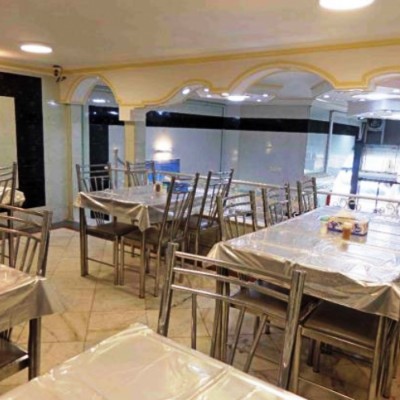 کباب و حلیم پزی امیر در مشهد