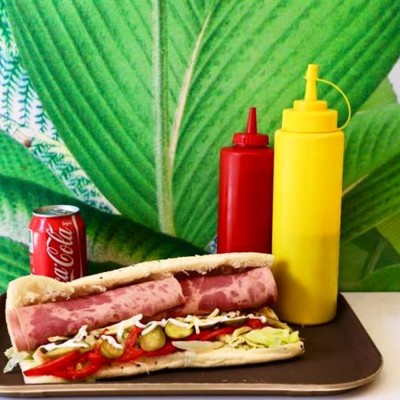 فست فود و پیتزا پاپا حسین در تهران