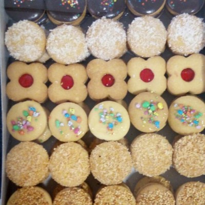 تولید شیرینی نقیبان در مشهد