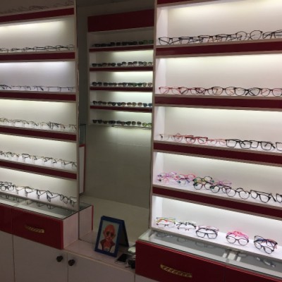 عینک فروشی تیکال در تهران