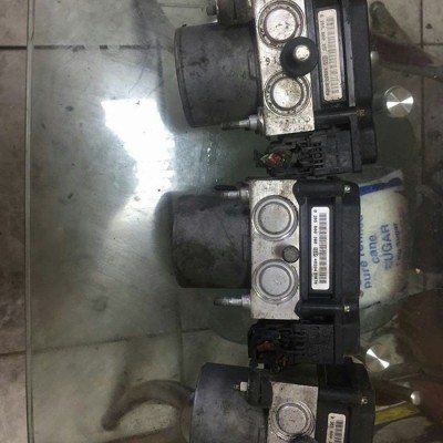 تعمیرگاه مجاز ترمز ثابتی در مشهد